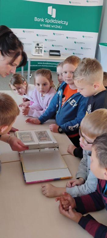 Wizyta w banku w Rabie Wyżnej