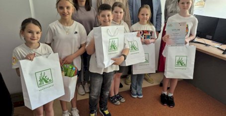 WRĘCZENIE NAGRÓD W KONKURSACH „WIOSKI BEZ TROSKI”