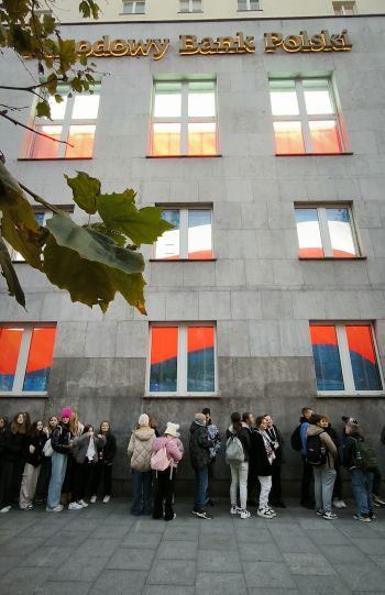Uczniowie na wycieczce w Warszawie