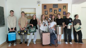 DZIEŃ BEZ PLECAKA
