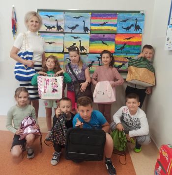 DZIEŃ BEZ PLECAKA