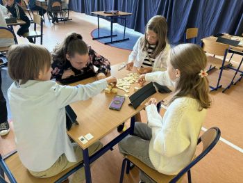 III MIĘDZYSZKOLNY TURNIEJ RUMMIKUB W SIENIAWIE