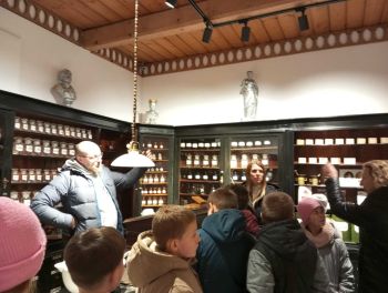 Wycieczka klasy IV z Programu „Wyjście z klasą” do Muzeum Orkana i Teatru Lalek Rabcio
