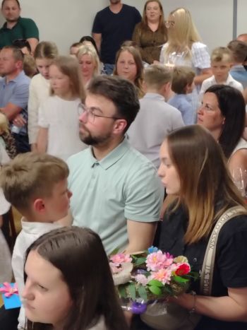 KINO ,,UŚMIECH” W NASZEJ SZKOLE